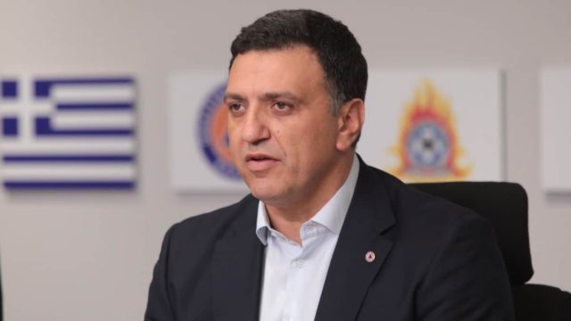 Βασίλης Κικίλιας: «Εξαιρετικά κρίσιμη η κατάσταση στην Πάρνηθα – Πρωτοφανές αυτό που συμβαίνει, το χειρότερο καλοκαίρι στην ιστορία» (video)