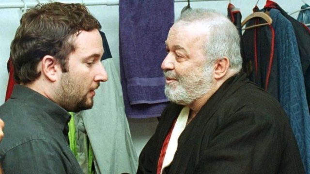 «Ξυπνούσα και αντί για καφέ έπαιρνα κοκαΐνη…» – Η αποκάλυψη του Γιάννη Παπαμιχαήλ για την αποκλήρωση από τον πατέρα του