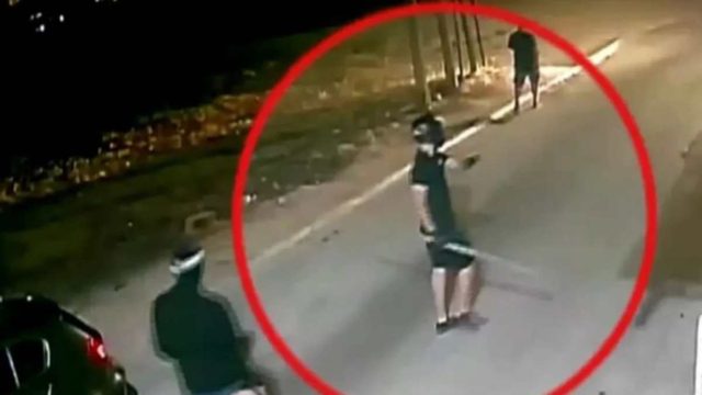 Δολοφονία Μιχάλη Κατσουρή: Τι βρήκε η ΕΛΑΣ στο σπίτι του Έλληνα οπαδού που συνελήφθη