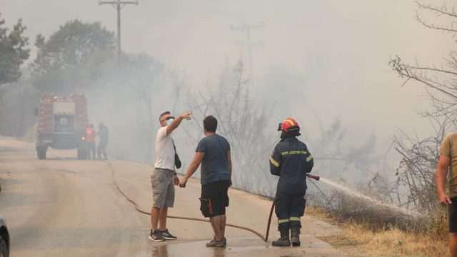 Ασταμάτητο θρίλερ στον Έβρο: Εκκενώνονται οι οικισμοί Λευκίμμη και Κασσιτέρα Ροδόπης