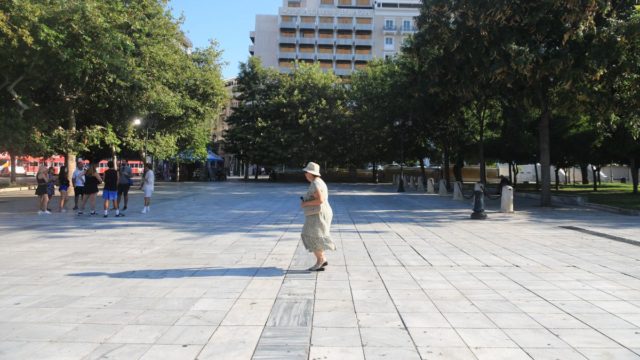 Καιρός σήμερα 18/8: Νέα θερμική έξαρση μέχρι και 38 βαθμούς – Έρχεται τριήμερο «φωτιά» (video)