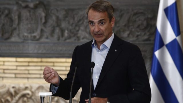 Κυριάκος Μητσοτάκης: Τα μέτρα που αποφασίστηκαν για την οπαδική βία – Τα σενάρια για Grexit – «Το οφείλουμε στη μνήμη του Μιχάλη, του Άλκη και των άλλων θυμάτων»