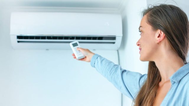 «Καίει» την τσέπη το κλιματιστικό – Πόσο κοστίζει ανά ώρα