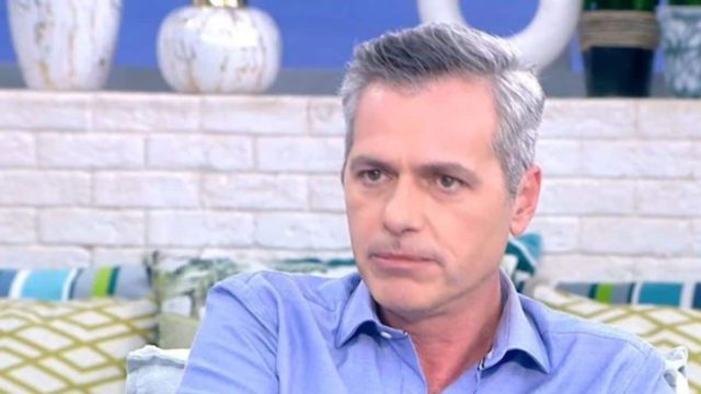 Δύσκολες ώρες για τον Μάριο Αθανασίου: Εσπευσμένα στο νοσοκομείο η κόρη του – Μεταφέρθηκε από την Καλαμάτα στην Αθήνα
