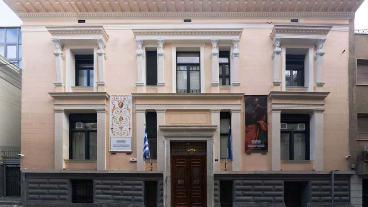 Μέγαρο Τσίλλερ – Λοβέρδου: Ένα αρχιτεκτονικό κόσμημα στην καρδιά της Αθήνας που λειτουργεί πλέον ως μουσείο