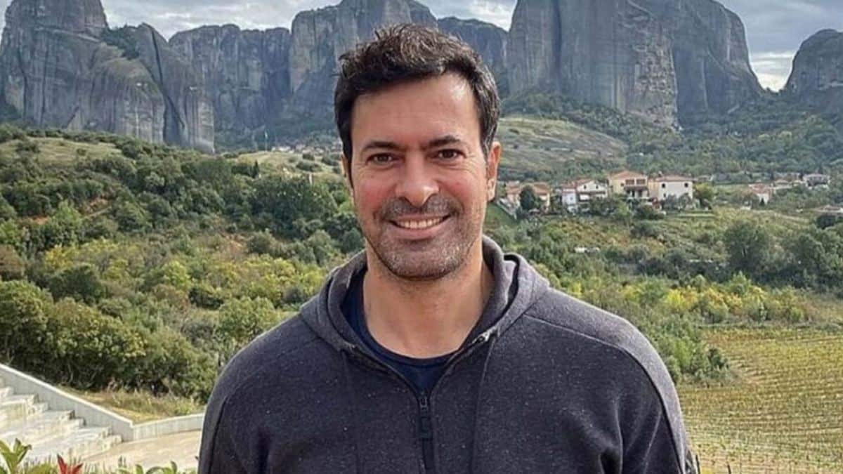 Νίκος Παπαδάκης: «Μιλάω με τους Αγίους, έχω μια οικειότητα μαζί τους, o πνευματικός μου είναι…»