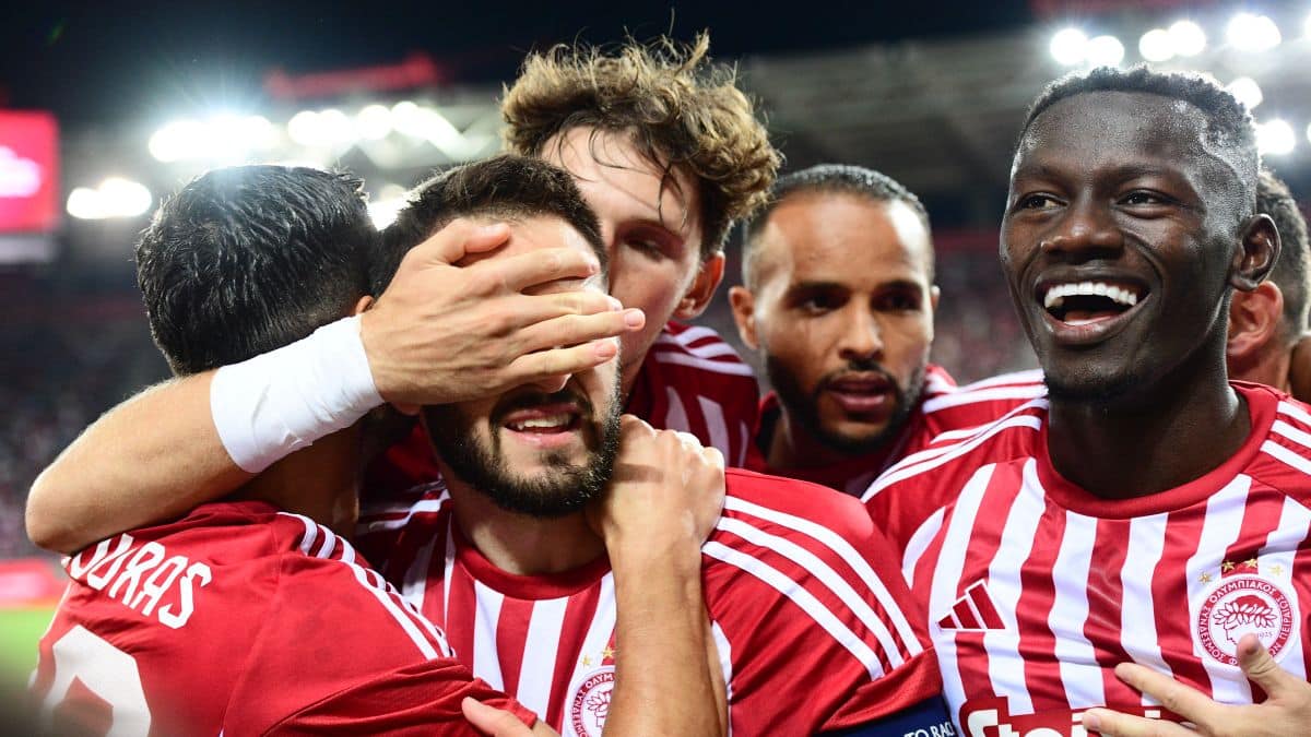 Europa League: «Ερυθρόλευκο» προβάδισμα πρόκρισης από τα… αποδυτήρια!