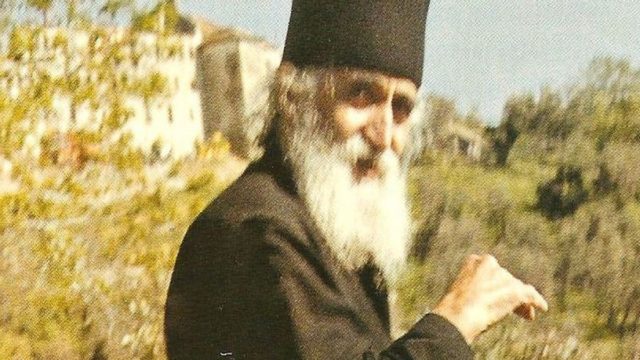 «Τρελό» πισωγύρισμα από προφητεία του Αγίου Παϊσίου: «Θα έρθει πείνα στον κόσμο, χειρότερη από το ’40»