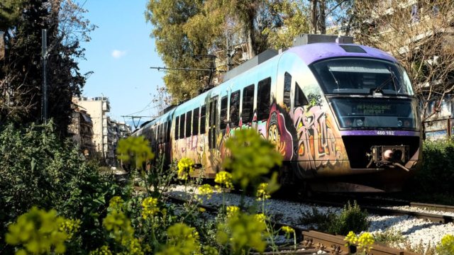 Αποκαθίστανται σταδιακά τα δρομολόγια του Προαστιακού – Ποιες γραμμές επανήλθαν