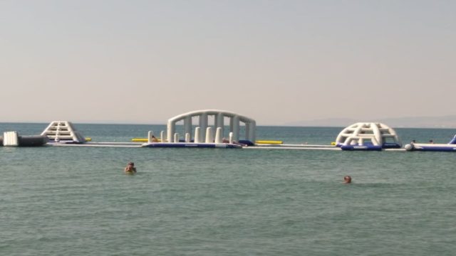 Θαλάσσιο ατύχημα στην Αλόννησο: 15χρονος έπεσε από φουσκωτό παιχνίδι και τραυματίστηκε σοβαρά στα εσωτερικά όργανα
