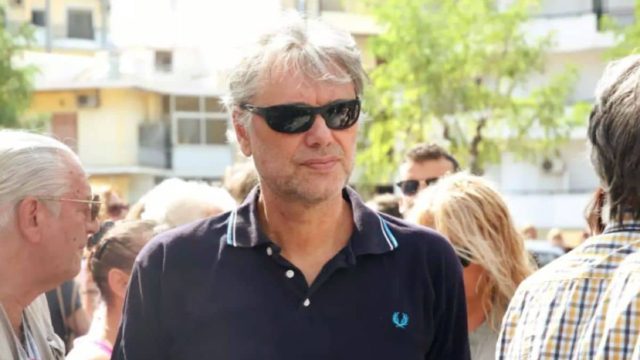 Τραγικές ώρες για τον Οδυσσέα Σταμούλη – Στο νεκροτομείο της Σάμου δίπλα στο παιδί του