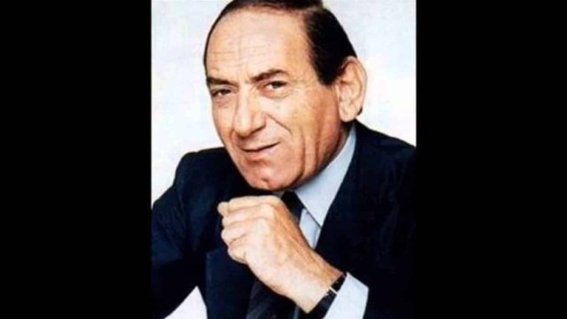 Στράτος Διονυσίου: «Οι γυναίκες με κορόιδευαν όμως δεν παρακαλούσα» – Η ροκ ζωή, η φυλακή και το πρόωρο τέλος στα 55