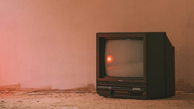 «Κατάντια» στα νούμερα τηλεθέασης της Πέμπτης (17/8) – Αέναη μάχη στην πρωινή ζώνη