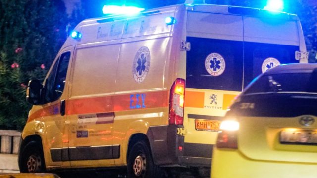 Τροχαίο στη Βούλα: Πώς έγινε η θανατηφόρα σύγκρουση στην παραλιακή με νεκρό 20χρονο – Σοβαρά τραυματίστηκε η συνομήλικη φίλη του (videos)