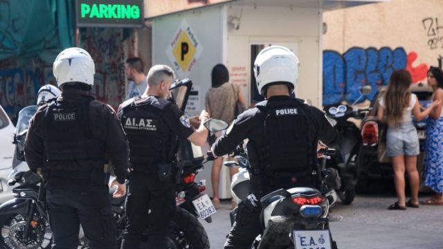 Σοκαριστική υπόθεση στη Θεσσαλονίκη: Αδέρφια κρατούσαν ομήρους 10 αλλοδαπούς και τους χτυπούσαν
