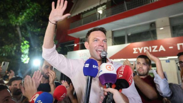 Η φωτογραφία της ημέρας: Ο Στέφανος Κασσελάκης νέος αρχηγός του ΣΥΡΙΖΑ