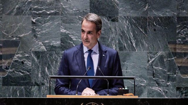 Μητσοτάκης στη Σύνοδο MED9: «Η Ευρώπη να αποφασίζει ποιος μπαίνει στην ΕΕ και όχι οι διακινητές»