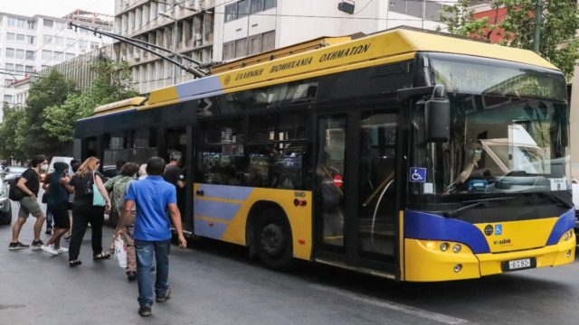 Απεργία 21 Σεπτεμβρίου: Πώς θα κινηθούν τελικά τα ΜΜΜ – Τι ισχύει για μετρό, ΗΣΑΠ, τραμ και λεωφορεία (Video)