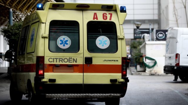 Τραγωδία στην Άρτα: Πνίγηκε με το φαγητό της και πέθανε μπροστά στον άντρα της