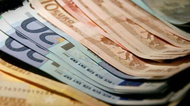 «Βροχή» πληρωμών στο ξεκίνημα της εβδομάδας από e-ΕΦΚΑ και ΔΥΠΑ – Μέχρι πότε θα βλέπουν χρήματα οι δικαιούχοι