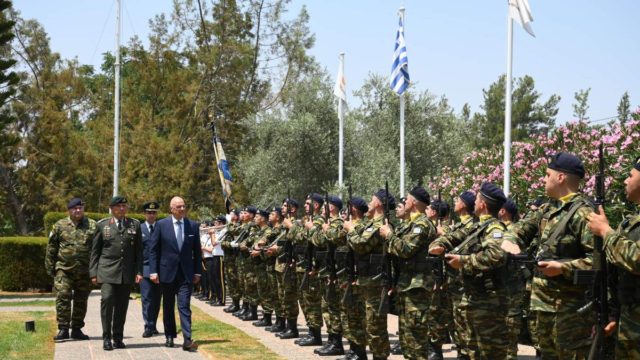 Τριήμερο πένθος στις Ένοπλες Δυνάμεις για τους νεκρούς Έλληνες στη Λιβύη – Η ανακοίνωση Δένδια για το τραγικό γεγονός
