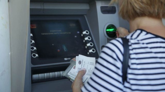 Ανατροπές στις συντάξεις: Χαμόγελα για χιλιάδες πολίτες – Έρχονται αυξήσεις στις επικουρικές