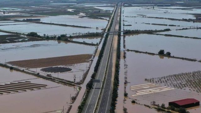Ανοίγει η Εθνική Οδός Αθηνών – Θεσσαλονίκης για τα ΙΧ – Τι θα ισχύει για τα άλλα οχήματα (video)