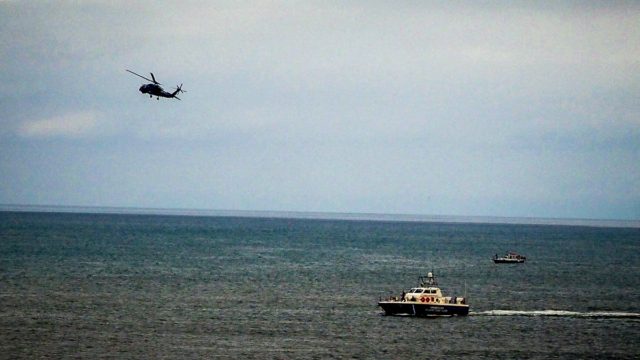 Συντριβή ελικοπτέρου στην Εύβοια: Άκαρπες οι έρευνες για τον εντοπισμό του πιλότου – Ποια σενάρια εξετάζονται (video)
