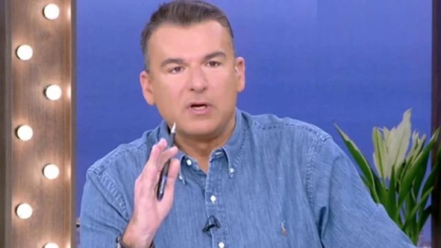 Σε…ΣΟΚ ο Γιώργος Λιάγκας, πόσα κιλά πήρε – Απίστετυτο τι έπαθε στο καμαρίνι (ΒΙΝΤΕΟ)