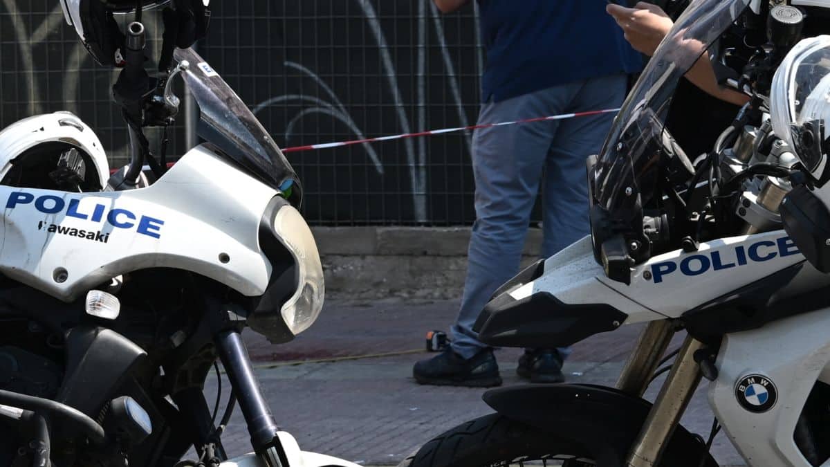 Γυναικοκτονία το έγκλημα στην Καλαμαριά: 38χρονος αστυνομικός δολοφόνησε τη 42χρονη σύζυγό του και αυτοκτόνησε