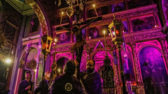«Ο Θεός είναι μια ανάσα μακριά μας κι εμείς δεν παίρνουμε χαμπάρι»