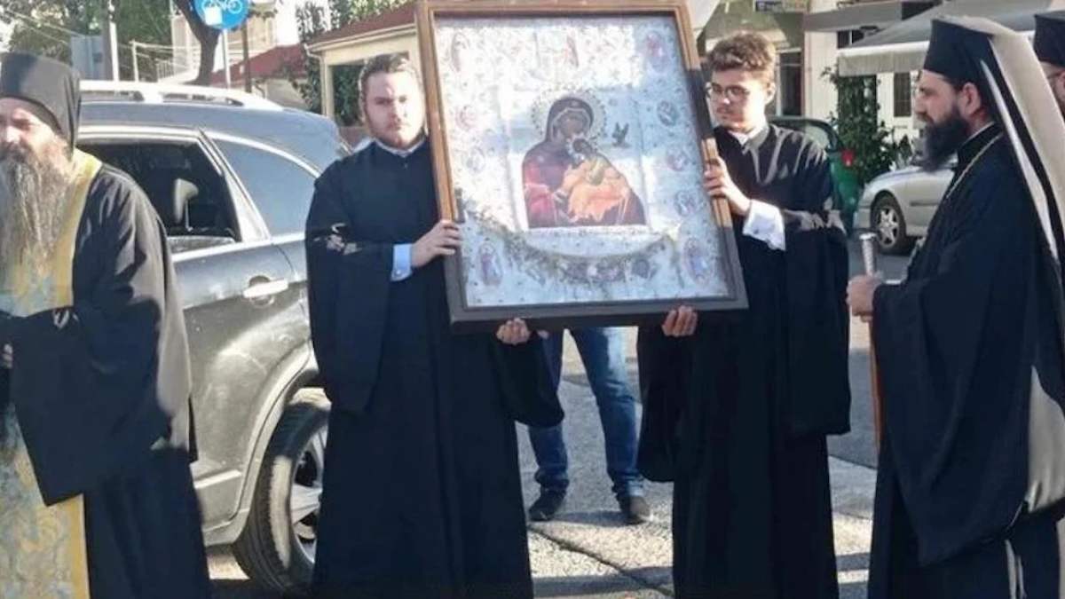 Κακοκαιρία «Daniel»: Στην Καρδίτσα η θαυματουργή εικόνα «Φοβερά Προστασία» από το Άγιο Όρος