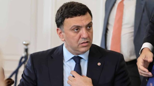 Βασίλης Κικίλιας: «Δεν έχω μάθει να φυγομαχώ» – Βάζει τέλος στα σενάρια περί παραίτησης