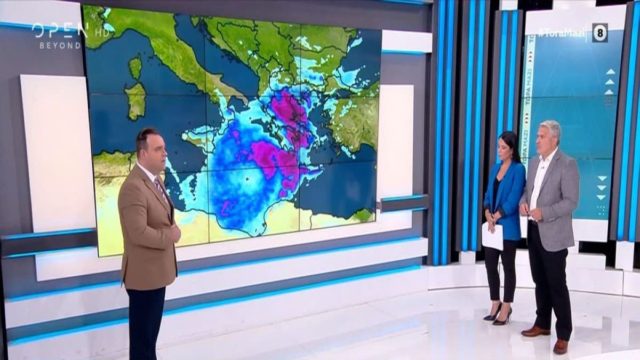 «Βουτιά» κακοκαιρίας από τον Κλέαρχο Μαρουσάκη: «Στη δίνη του κυκλώνα η Ελλάδα τις επόμενες ώρες και μέχρι…»