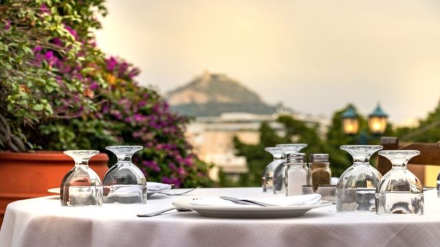 Η ελληνική κουζίνα αναδεικνύεται μέσα από την εξαιρετική γαστρονομική σκηνή της Αθήνας