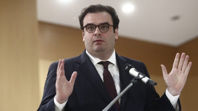 Μήνυμα Πιερρακάκη για τη νέα σχολική χρονιά: «Προτεραιότητά μας είναι τα παιδιά από Θεσσαλία, Ρόδο, Θράκη και Αττική»
