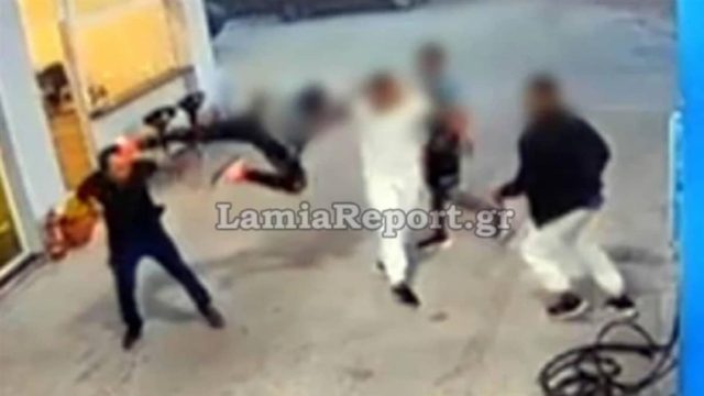 Οργή στη Λαμία: Ληστές χτυπούν με απίστευτη μανία καρκινοπαθή επειδή αρνήθηκε να τους βάλει δωρεάν βενζίνη (photos)