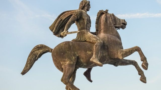 Μέγας Αλέξανδρος: Οι λαοί που κατέκτησε δεν είχαν ιδέα ότι είναι ο βασιλιάς – Θα πάθετε πλάκα με το ύψος του!