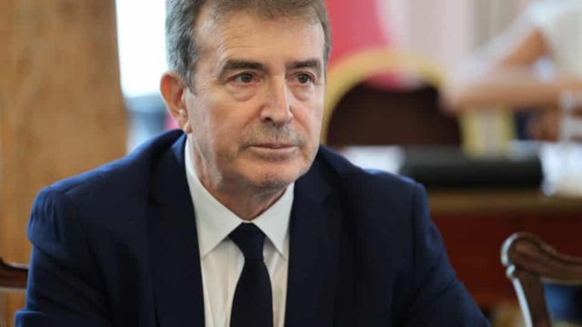 Χρυσοχοΐδης: Με εφαρμογή στο κινητό γιατροί και πολίτες θα ξέρουν ποια φάρμακα είναι σε έλλειψη
