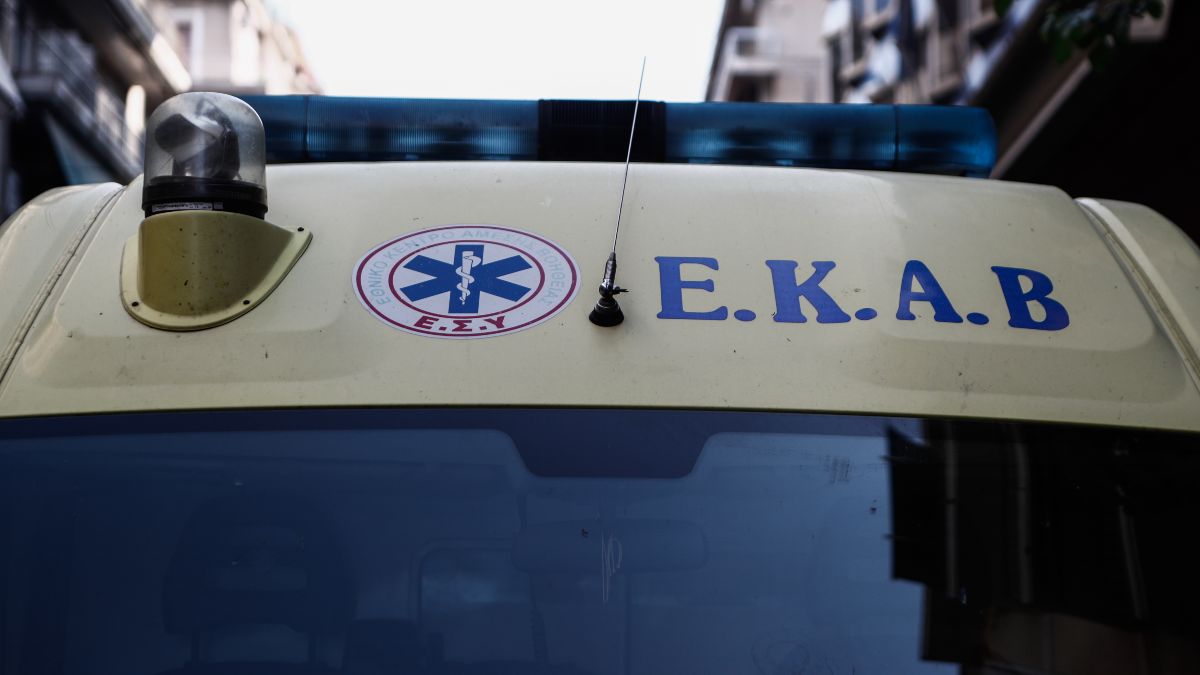 Σοκ στο υπουργείο Αγροτικής Ανάπτυξης και Τροφίμων: Νεκρός άνδρας που έπεσε από την ταράτσα – Έφερε διαρρηκτικά εργαλεία