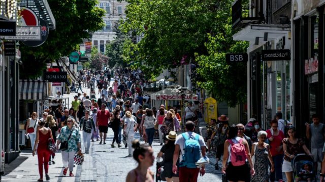 Είναι γεγονός: «Πράσινο φως» στο νέο εμβόλιο της Pfizer για τον κορωνοϊό – «Μαζί με τη γρίπη θα κυκλοφορούν παράλληλα τον χειμώνα»