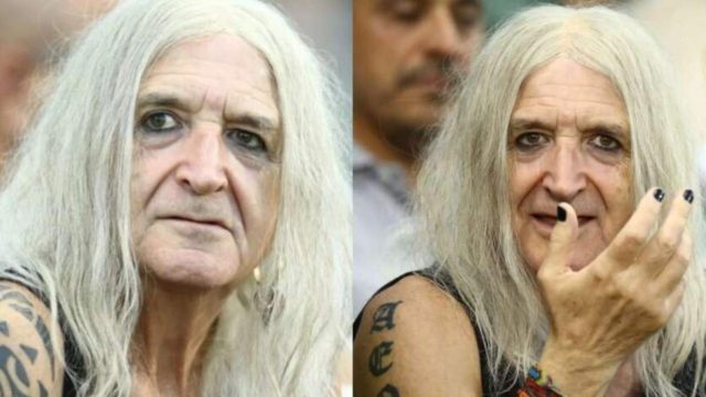 Όλα τα βλέμματα πάνω στον Νίκο Καρβέλα: Όλες οι κάμερες «έπεσαν» πάνω στον τραγουδιστή
