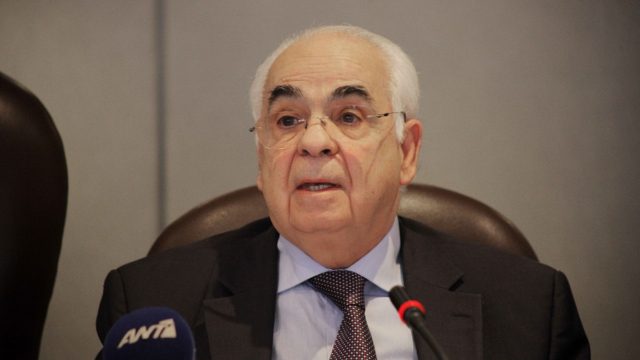 Πέθανε ο πρώην υπουργός του ΠΑΣΟΚ Νίκος Σκουλάς – Υπήρξε εμβληματική προσωπικότητα της Κρήτης