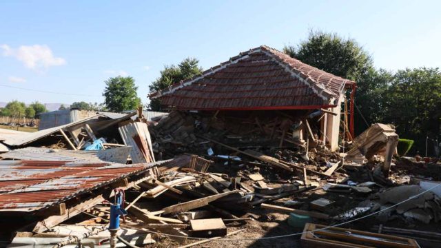 Εξοργισμένοι οι κάτοικοι του Παλαμά Καρδίτσας: «Είναι ανύπαρκτοι, δεν υπάρχει καμία βοήθεια» – Η απάντηση του δημάρχου