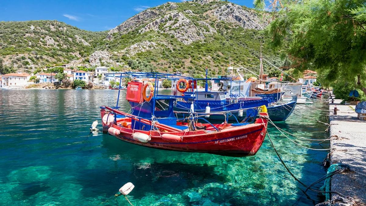 Παλαιό Τρίκερι: Το νησάκι στον Παγασητικό για τα Σαββατοκύριακα του Σεπτεμβρίου – Ένας επίγειος παράδεισος ηρεμίας