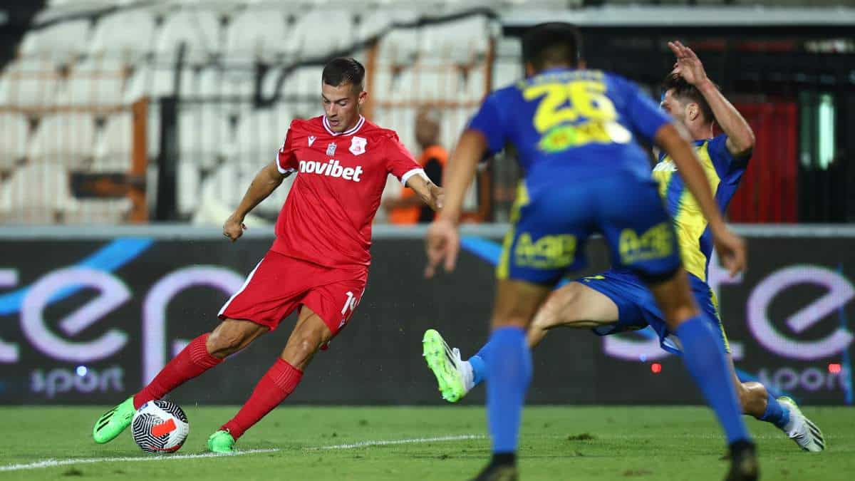 Πανσερραϊκός – Παναιτωλικός 1-1: «Τσίμπησαν« το βαθμό στο τέλος οι φιλοξενούμενοι με τον Ζοάο Πέδρο