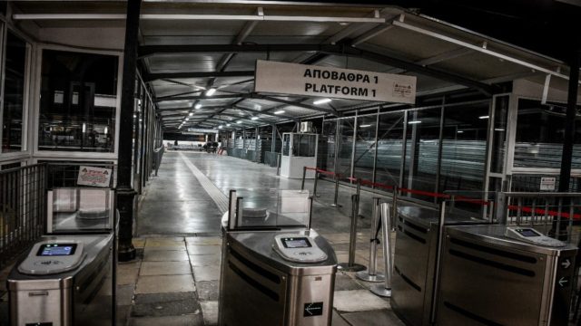 Κακοκαιρία Daniel: Διακοπή δρομολογίων του Προαστιακού στο τμήμα ΣΚΑ-Αφίδνες λόγω πτώσης δένδρου