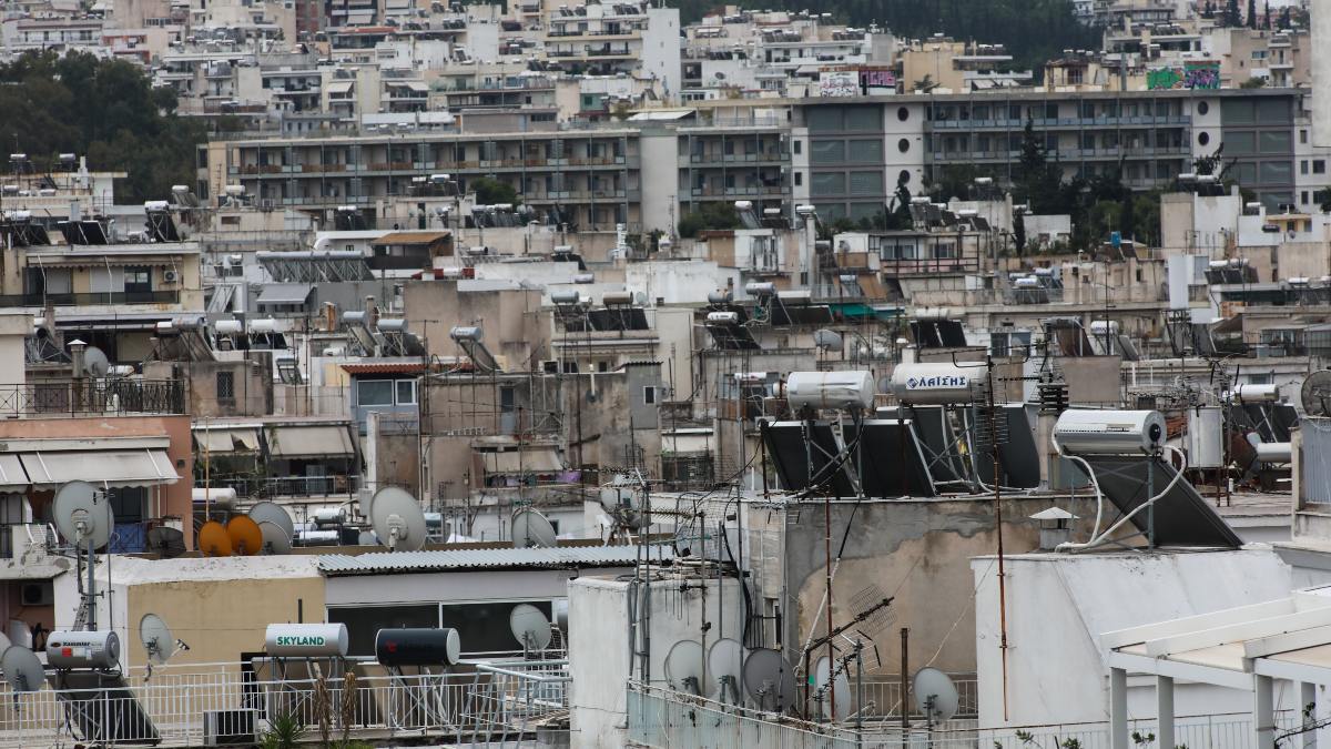 Στην τελική ευθεία για «Εξοικονομώ»: Οι δικαιούχοι της επιδότησης και οι προϋποθέσεις