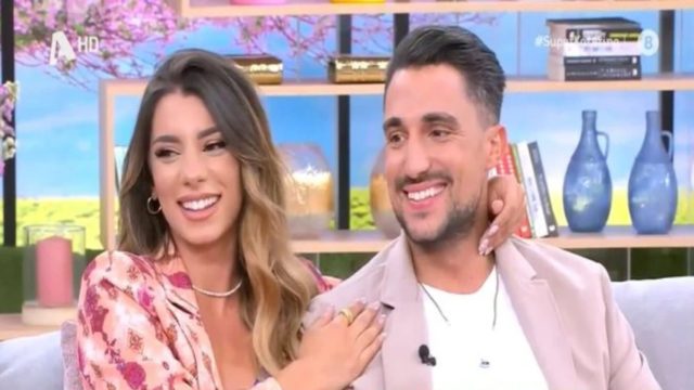 «Λιώνει» ο Σάκης Κατσούλης: «Έχουμε περάσει τα πάντα μαζί! Δεν υπάρχουν λέξεις να περιγράψεις αυτά που νιώθεις» – Η ερωτική εξομολόγηση στην Μαριαλένα Ρουμελιώτη (photo)