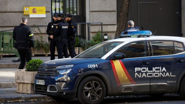 14χρονος επιτέθηκε με μαχαίρι σε συμμαθητές και καθηγητές